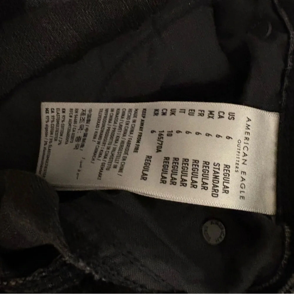American Eagle Wide Leg Crop Black Jeans - Picture 4 of 6